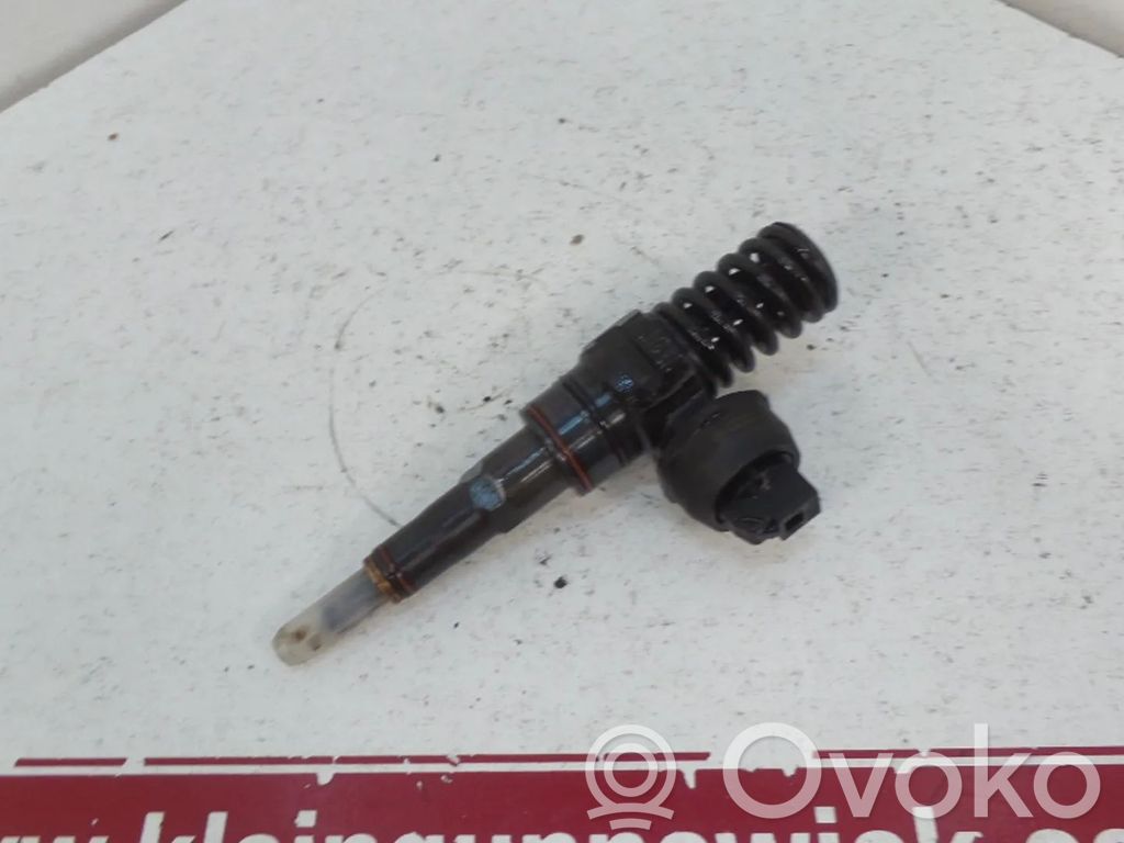 Audi A4 S4 B6 8E 8H Inyector de combustible 