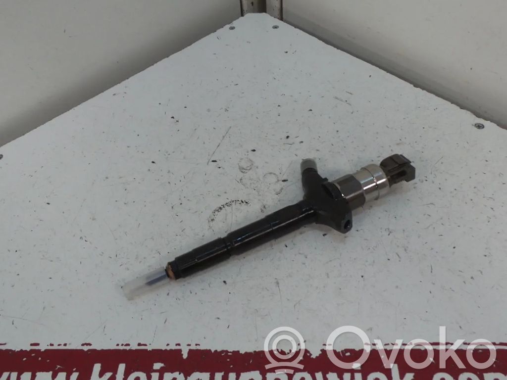 Renault Espace IV Fuel injector 