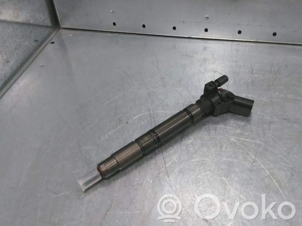 Audi Q7 4M Injector combustibil 