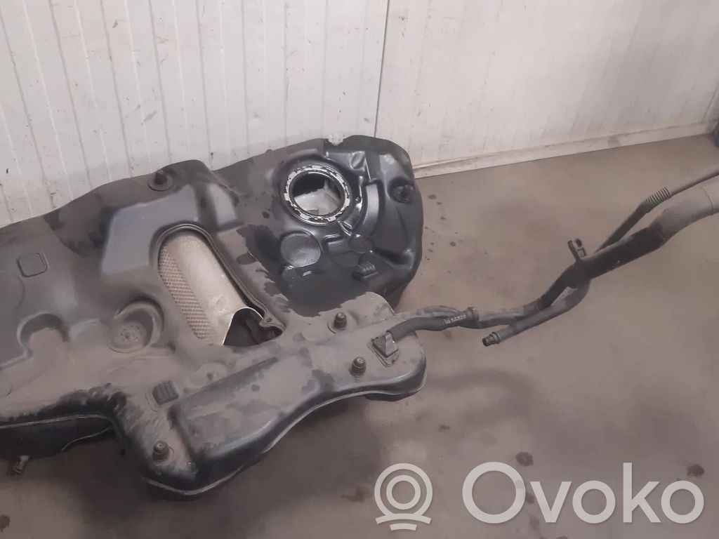 Audi A6 S6 C8 4K Polttoainesäiliö 