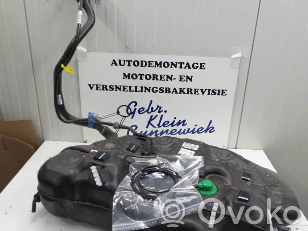 Vauxhall Astra K Polttoainesäiliö 