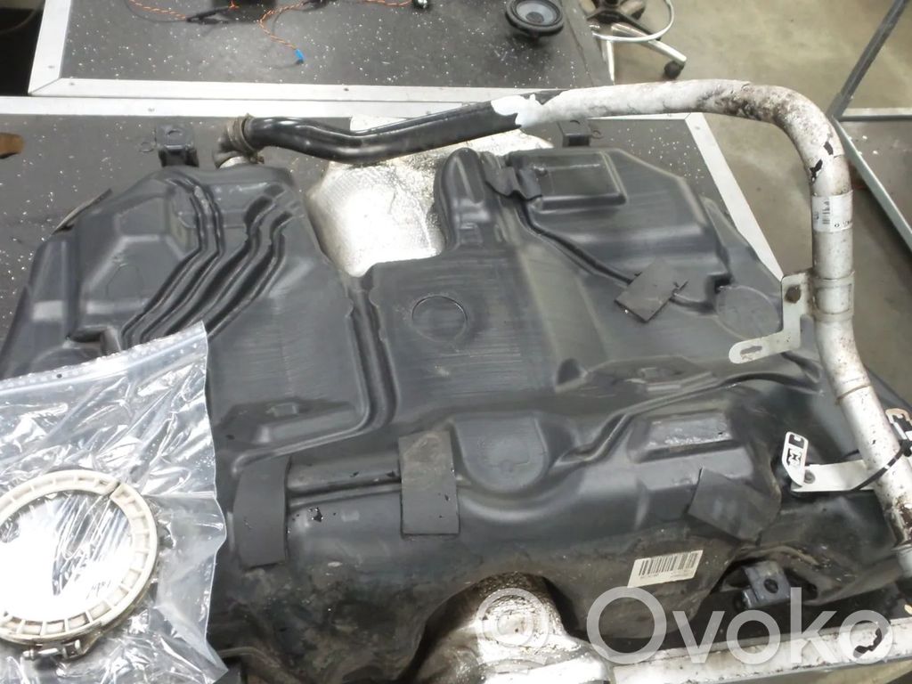 Volvo XC70 Rezervor combustibil 