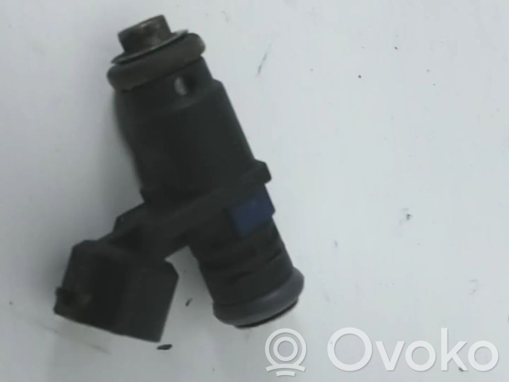 Volkswagen Polo V 6R Inyector de combustible 
