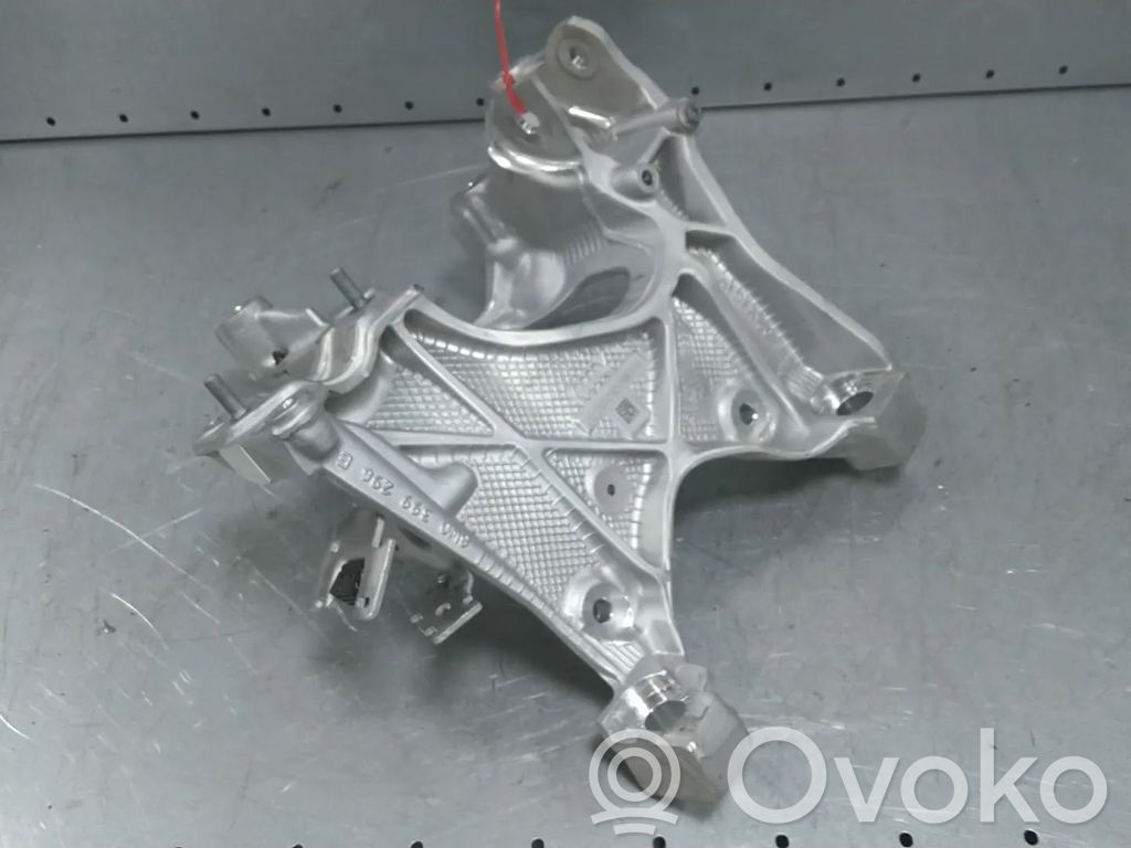 Audi A5 Etuapurunko 