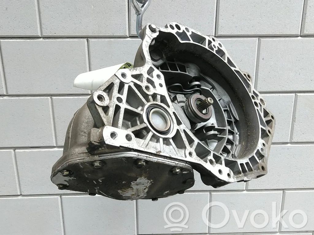 Opel Corsa D Manual 5 speed gearbox 