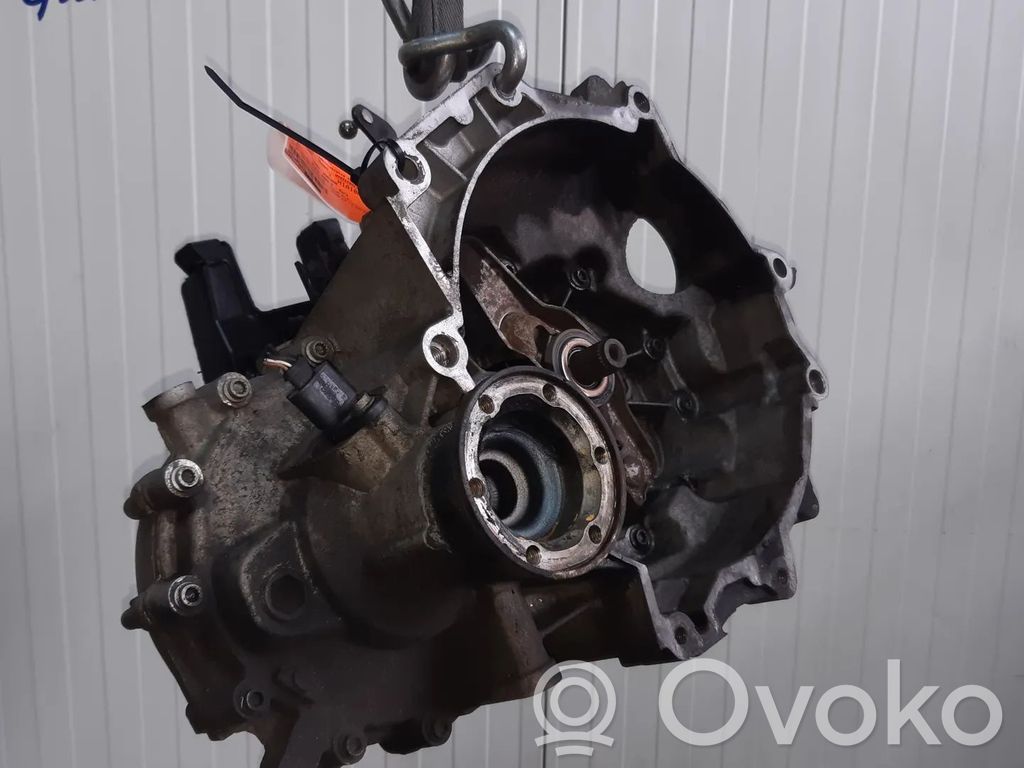 Volkswagen Polo Mehāniska 5 ātrumu pārnesumkārba 