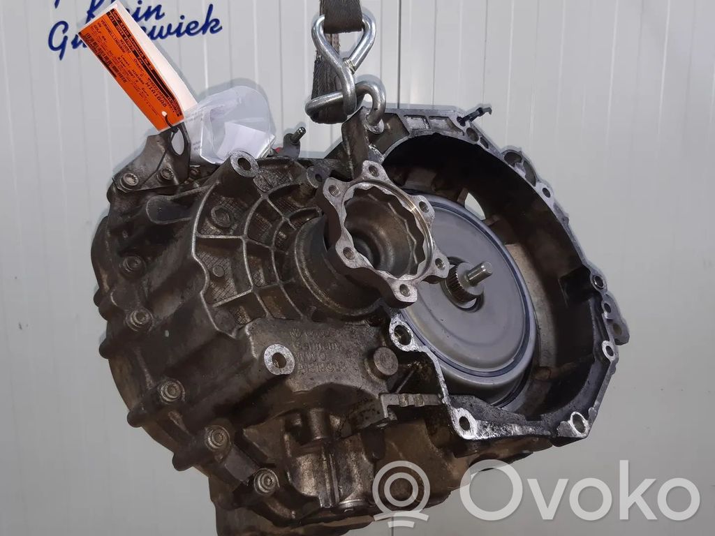 Volkswagen Golf V Manual 5 speed gearbox 