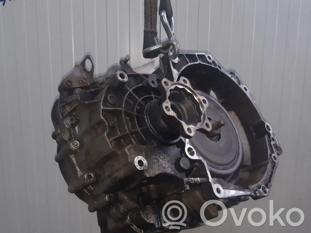 Volkswagen Caddy Manual 5 speed gearbox 