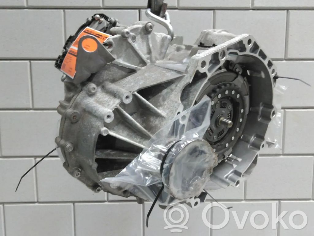 Volkswagen Golf VII Cutie viteze manuală cu 5 trepte 
