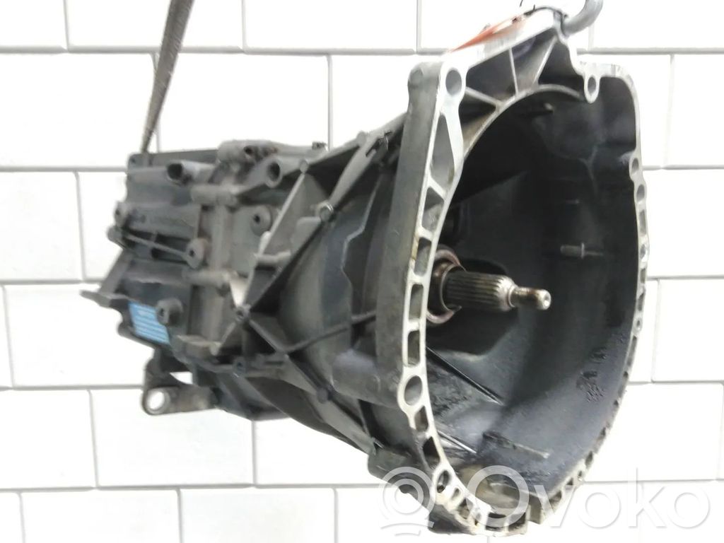 BMW 3 E90 E91 Cutie viteze manuală cu 5 trepte 
