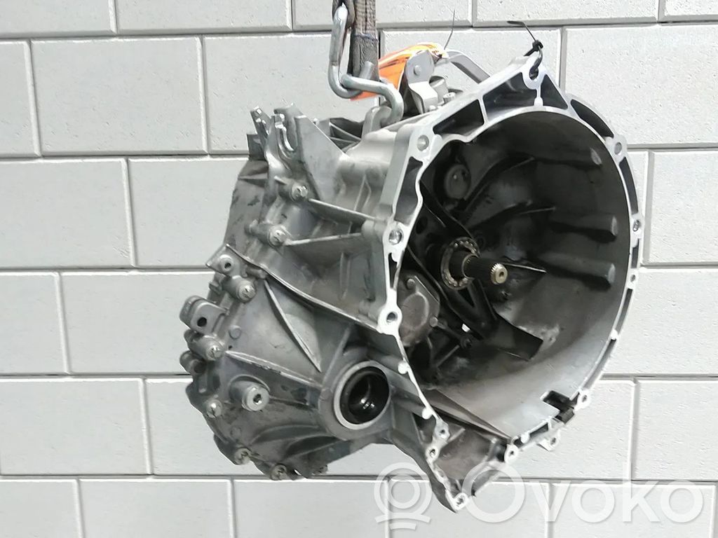 BMW 2 F22 F23 Manualna 5-biegowa skrzynia biegów 
