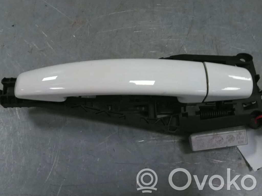 Opel Corsa E Tapa manecilla puerta trasera 