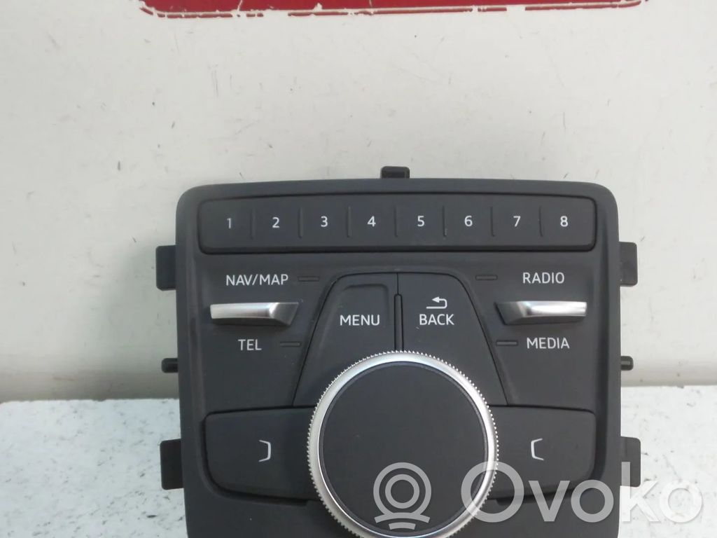Audi A5 Otros repuestos del interior 