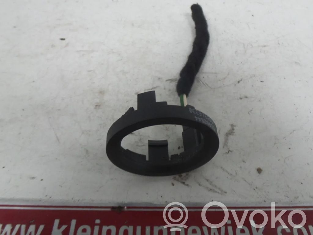 Opel Combo D Muu moottoritilan osa 