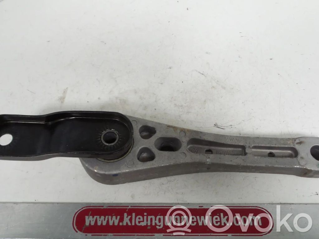 Volkswagen Jetta VI Soporte de la caja de cambios 