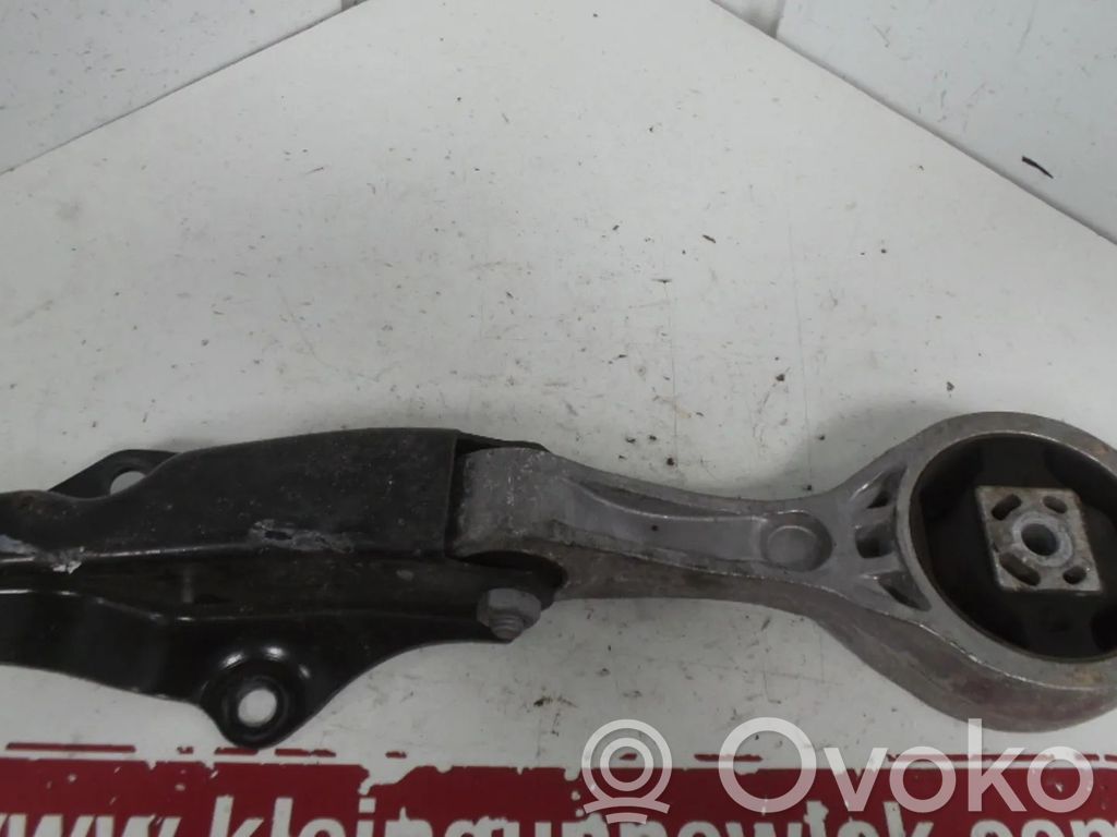 Skoda Rapid (NH) Soporte de la caja de cambios 