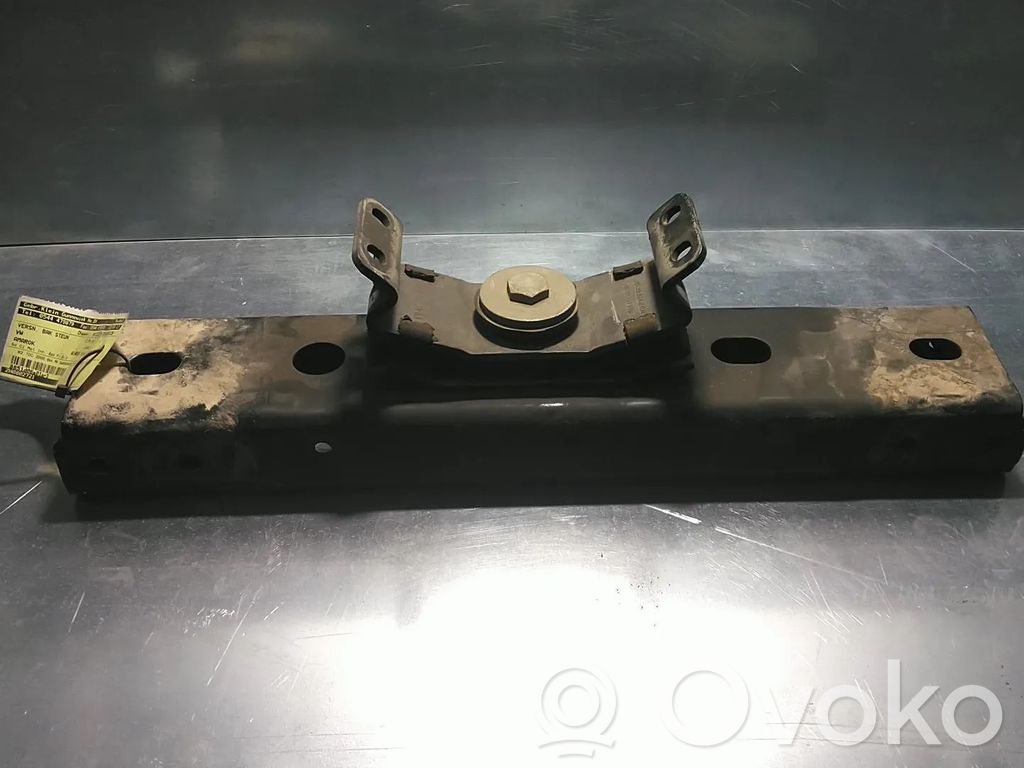 Volkswagen Amarok Mocowanie / Uchwyt skrzyni biegów 