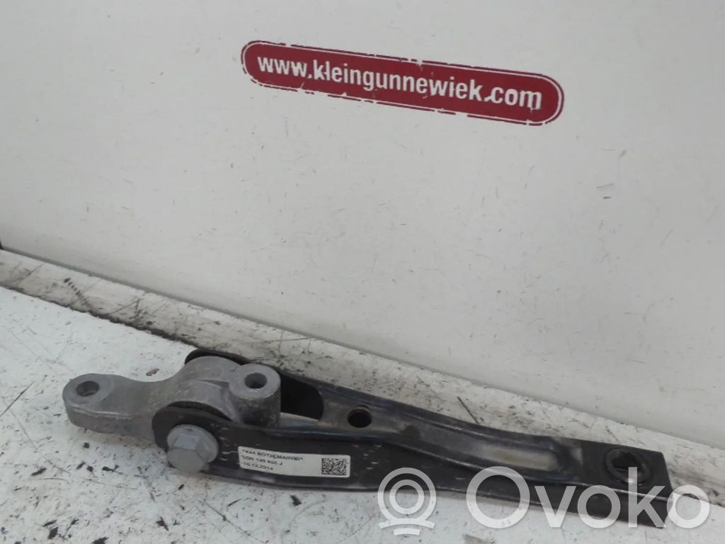 Volkswagen PASSAT B8 Gearbox mount 