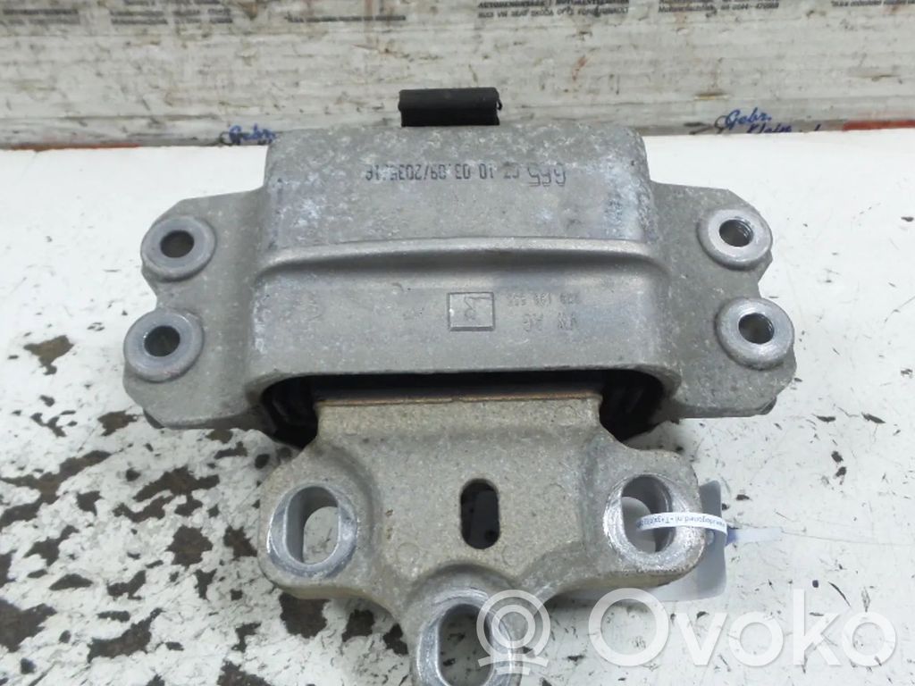 Volkswagen Golf VI Soporte de la caja de cambios 