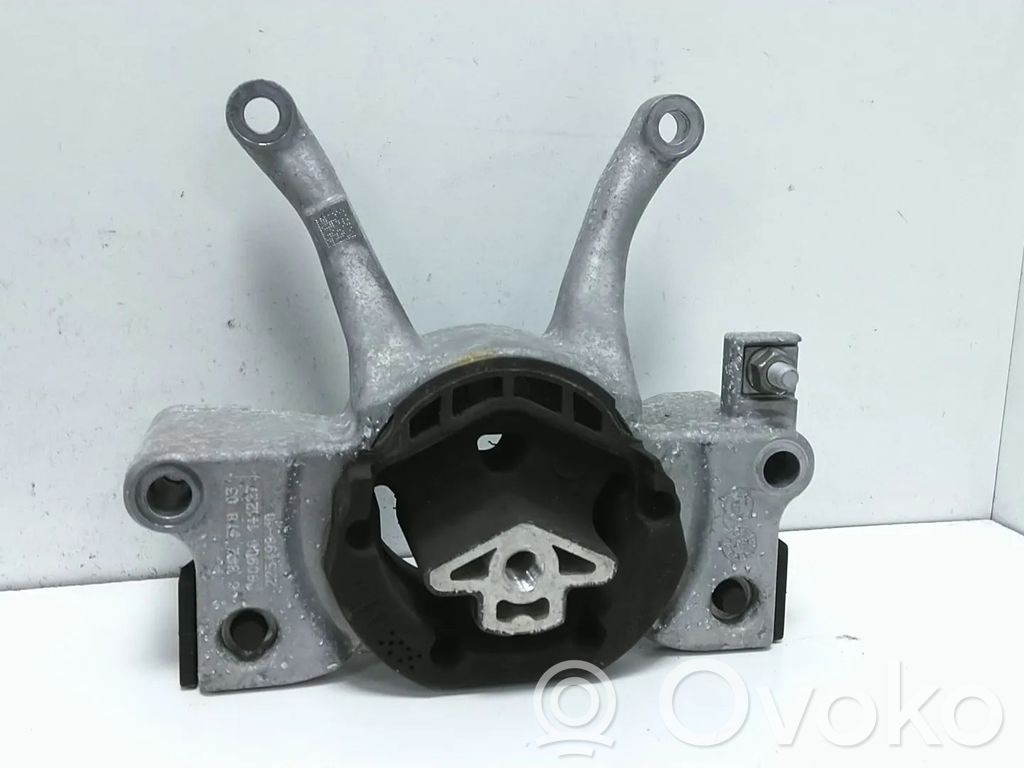 BMW 5 G30 G31 G38 Supporto della scatola del cambio 