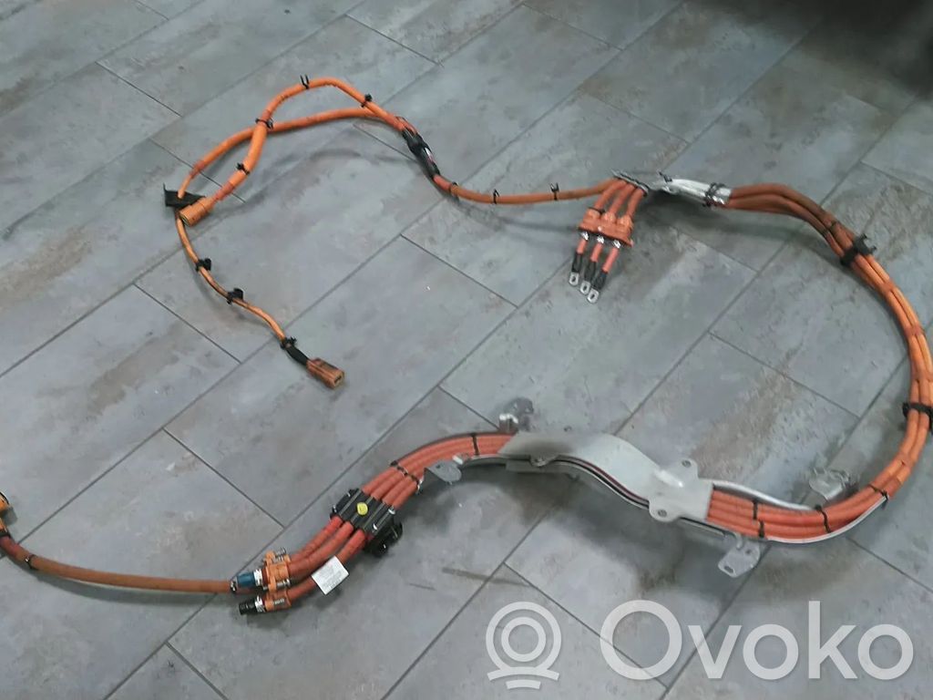 Audi Q5 SQ5 FY Kabel wysokiego napięcia 