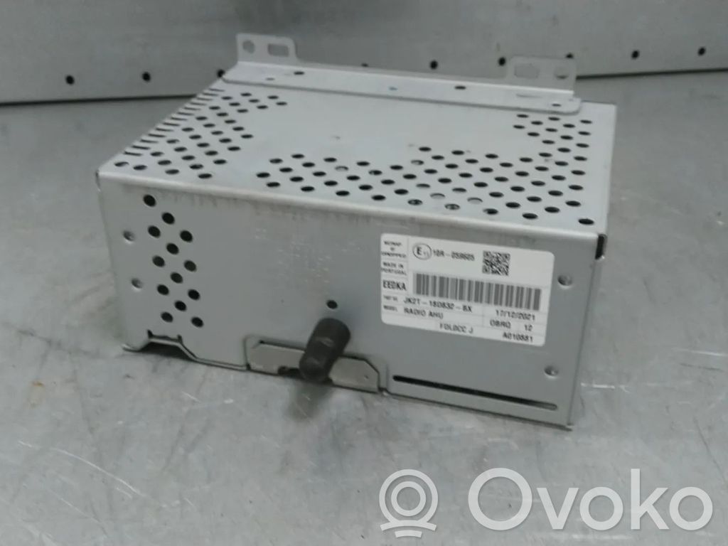 Ford Transit Radio/CD/DVD/GPS head unit 