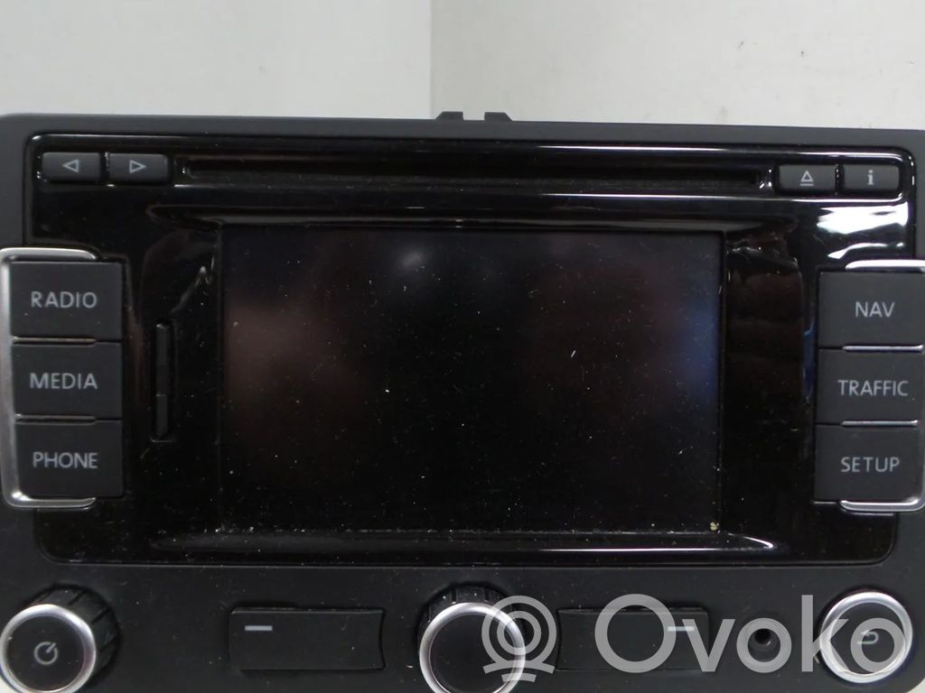 Volkswagen PASSAT B6 Unità di navigazione lettore CD/DVD 