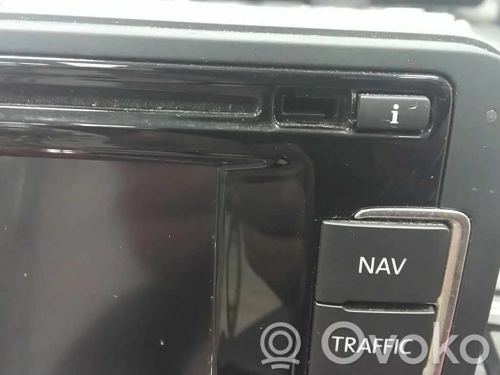Volkswagen Golf VI Unità di navigazione lettore CD/DVD 