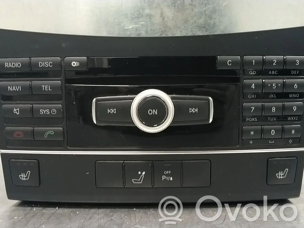 Mercedes-Benz E W212 Stacja multimedialna GPS / CD / DVD 