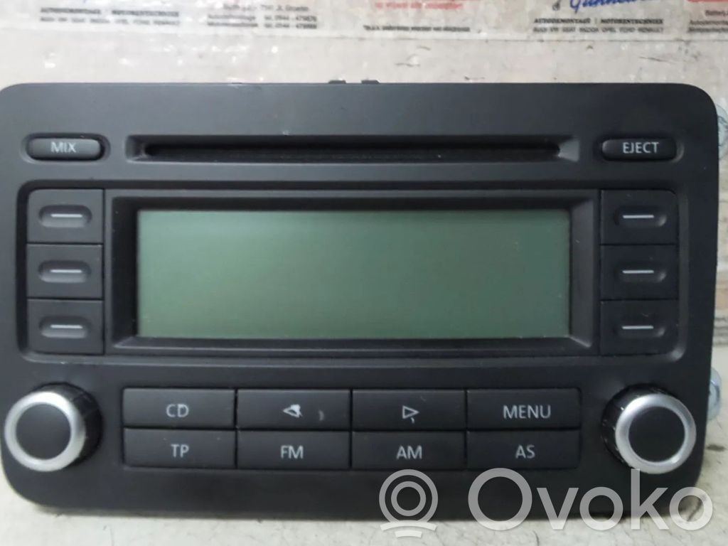 Volkswagen PASSAT B6 Unità principale autoradio/CD/DVD/GPS