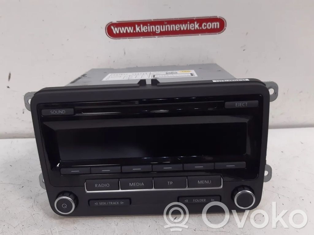 Volkswagen Jetta VI Unità principale autoradio/CD/DVD/GPS