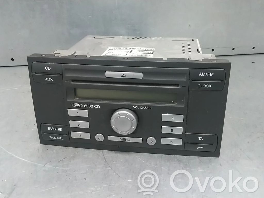 Ford Transit Unidad delantera de radio/CD/DVD/GPS 