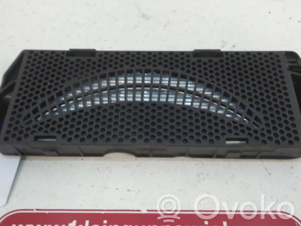 BMW 3 F30 F35 F31 Etuoven kaiutin 
