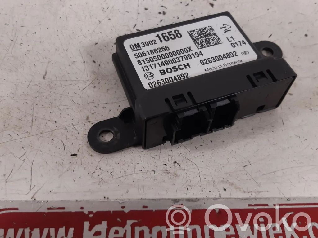 Parking PDC control unit/module   39021658