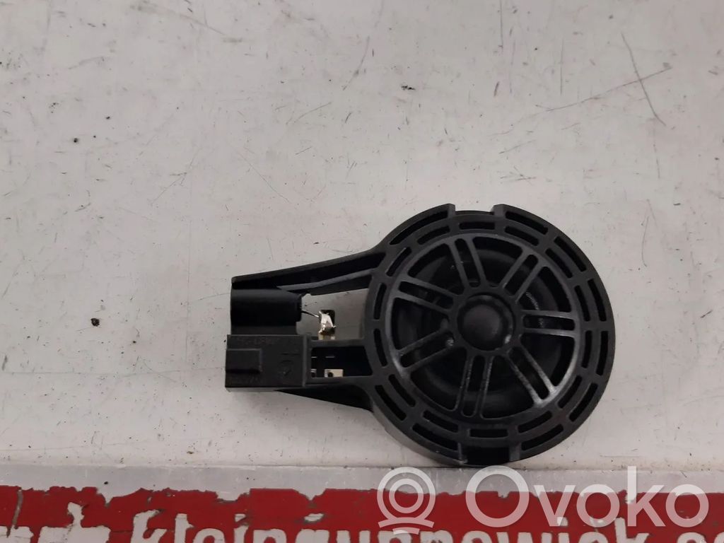 Audi e-tron Etuoven kaiutin 