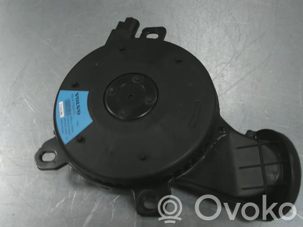Volvo XC40 Etuoven kaiutin 