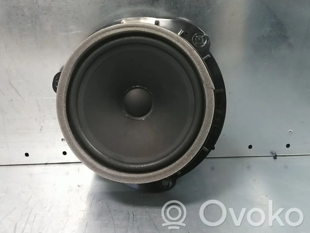 Audi Q5 SQ5 FY Etuoven kaiutin 