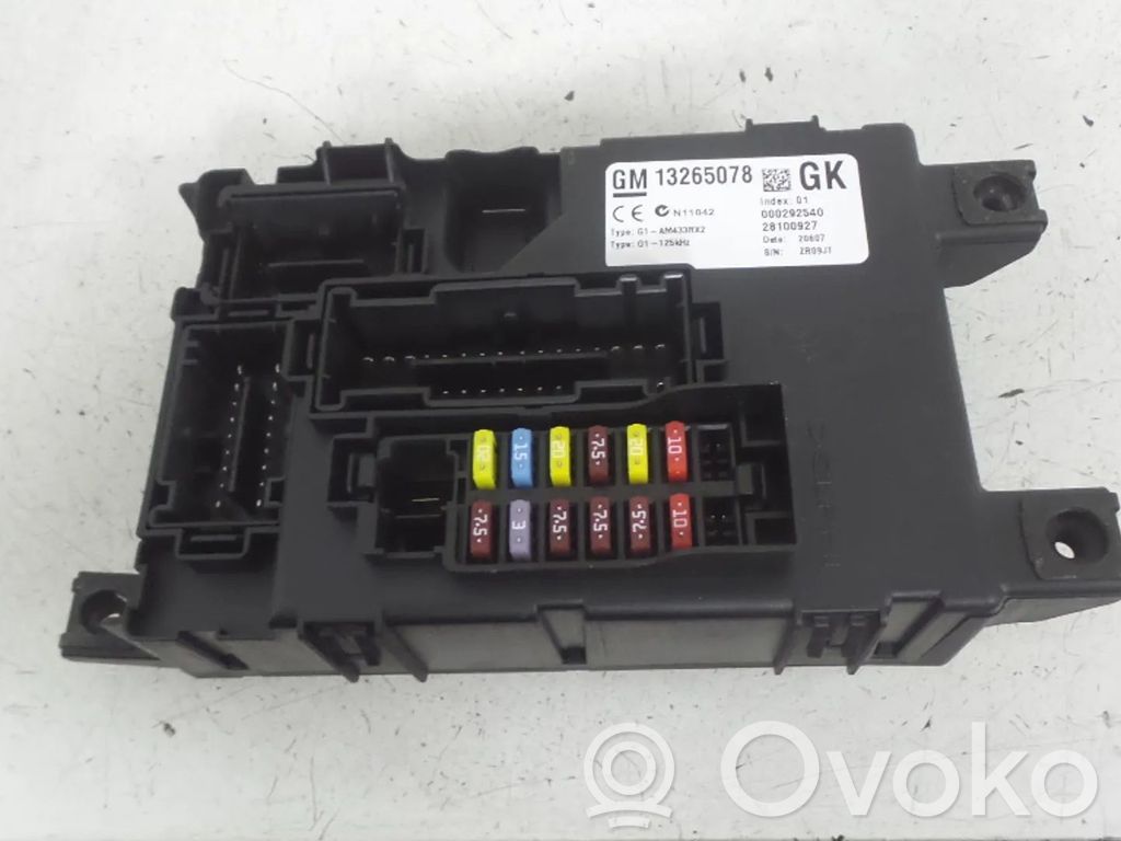 Sulakemoduuli   13265078,1232197,1232324,1232363,1232373,1247011,1247125,13286031,13301561,13301562,13308949,13320629,13350672,13350673,GK