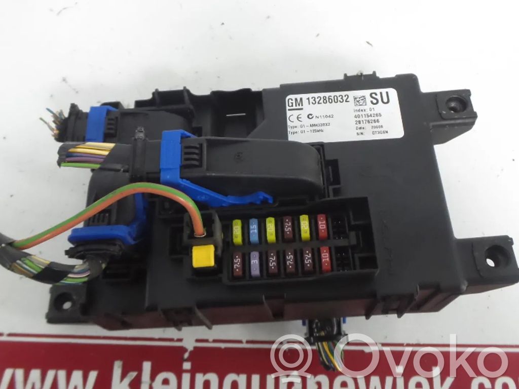 Opel Corsa D Módulo de fusible 