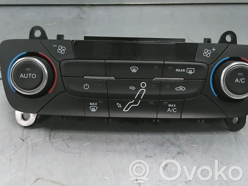 Ford C-MAX II Climate control unit 