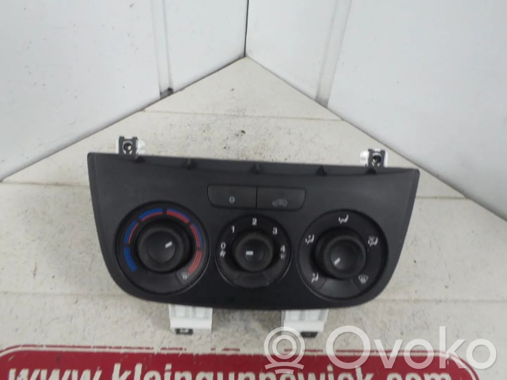 Opel Combo D Climate control unit 