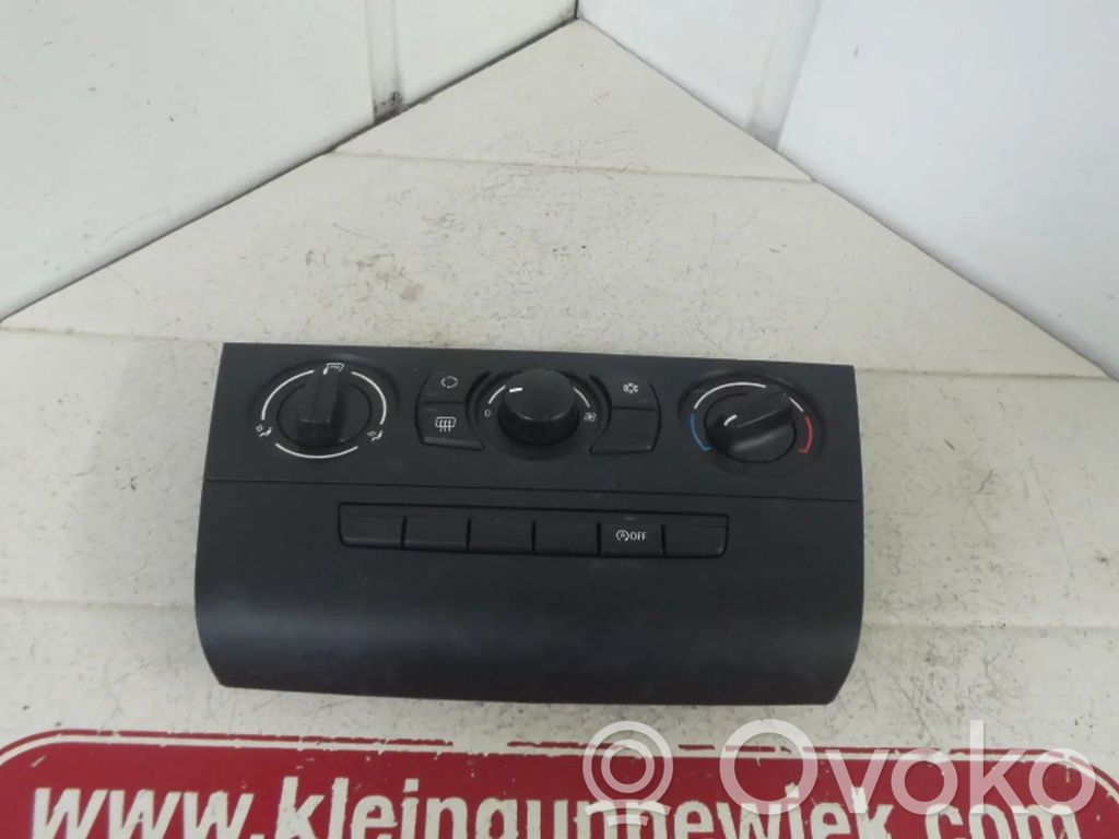 BMW 1 E81 E87 Climate control unit 