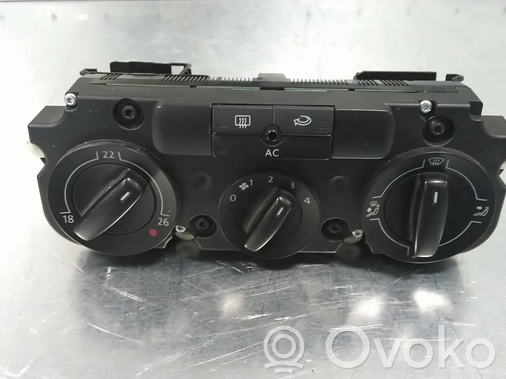 Volkswagen Golf V Climate control unit 