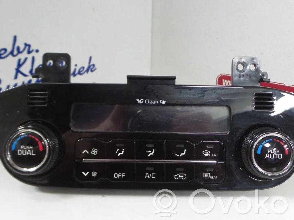 KIA Sportage Climate control unit 