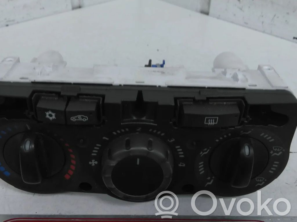 Opel Corsa D Climate control unit 