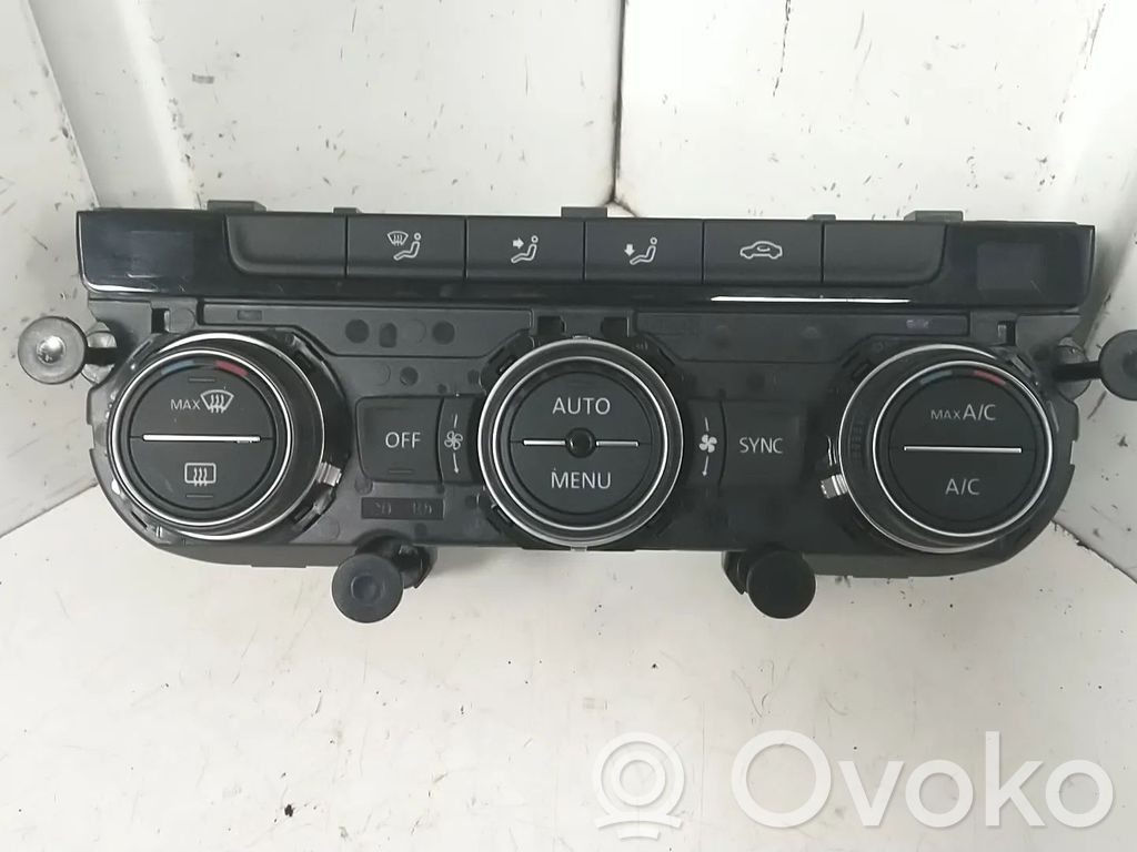 Volkswagen Golf VII Panel klimatyzacji 