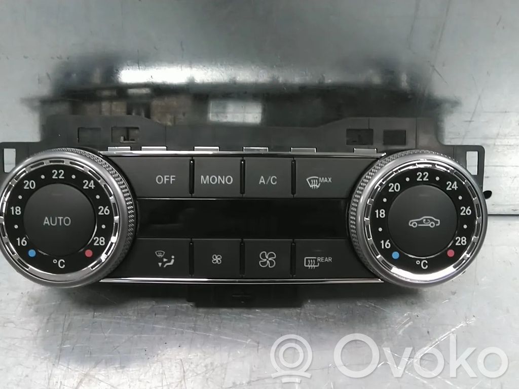 Mercedes-Benz C W204 Unitate control climatizare 