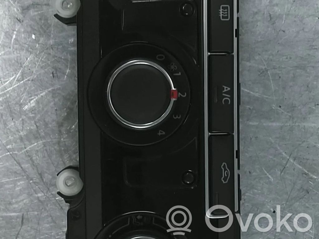 Volkswagen Caddy Climate control unit 