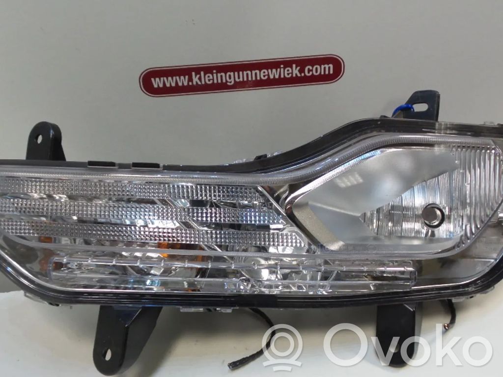 Ford Kuga II Etusumuvalo 