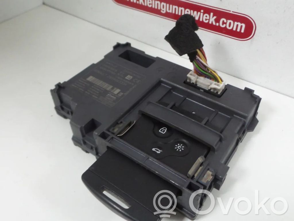 Renault Clio IV Ignition key card reader 